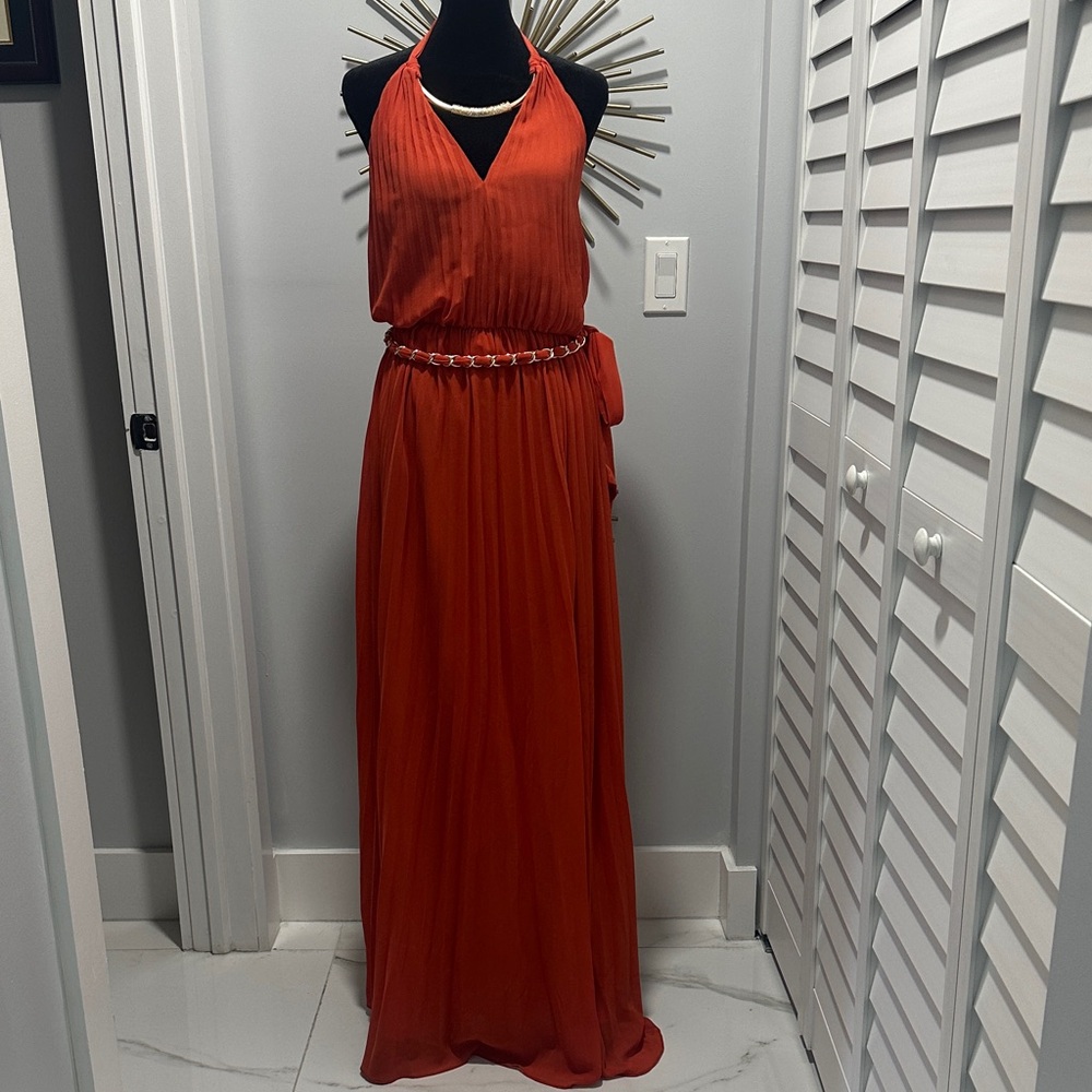 Halter-Neck Flowing Maxi Dress in Deep orange